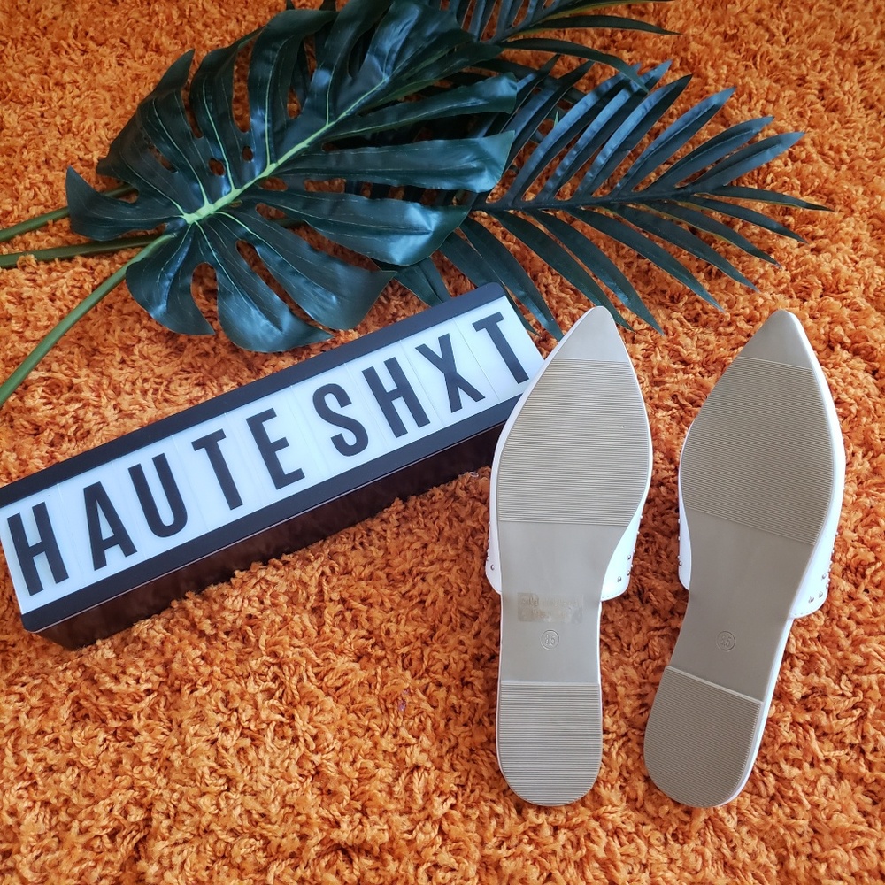 *SALE* NWOT Pazzle Studded Mules - Picture 5 of 5